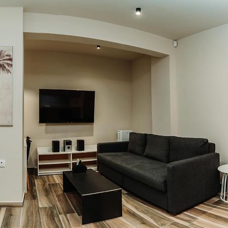 Blackhaus Family And Friends Deluxe Apartment Thessaloníki Ngoại thất bức ảnh