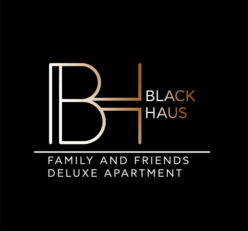 Blackhaus Family And Friends Deluxe Apartment Thessaloníki Ngoại thất bức ảnh